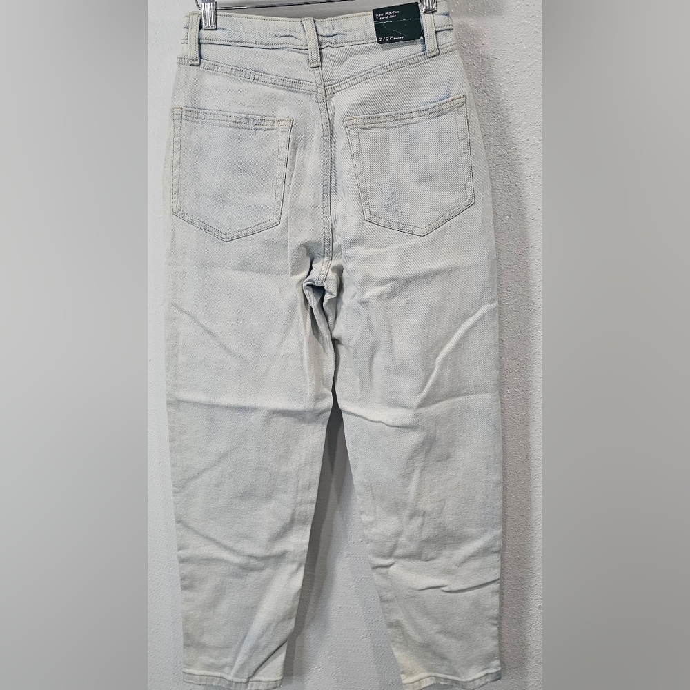 Wild Fable Womens Super High Rise Tapered Jeans Light Wash Size 2/27" Inseam NWT - Picture 5 of 11